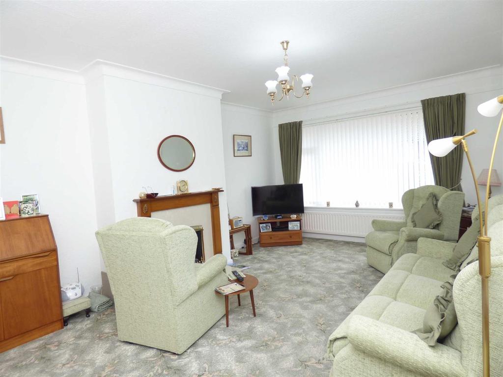 Beresford Road, Marden Estate, North... 2 bed bungalow £240,000