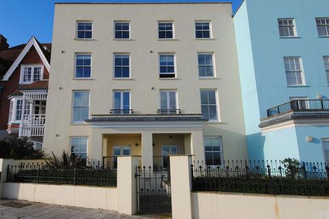 2 bedroom apartment for sale, Glendower House ,The Norton, Tenby, Pembrokeshire. SA70