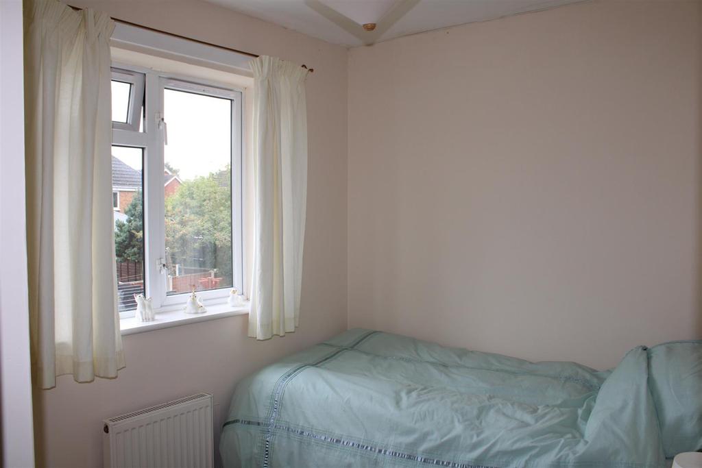 28 Bedroom 3.jpg