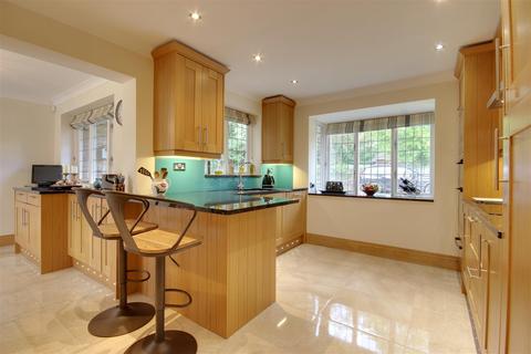 5 bedroom detached house for sale - Station Road, South Cave