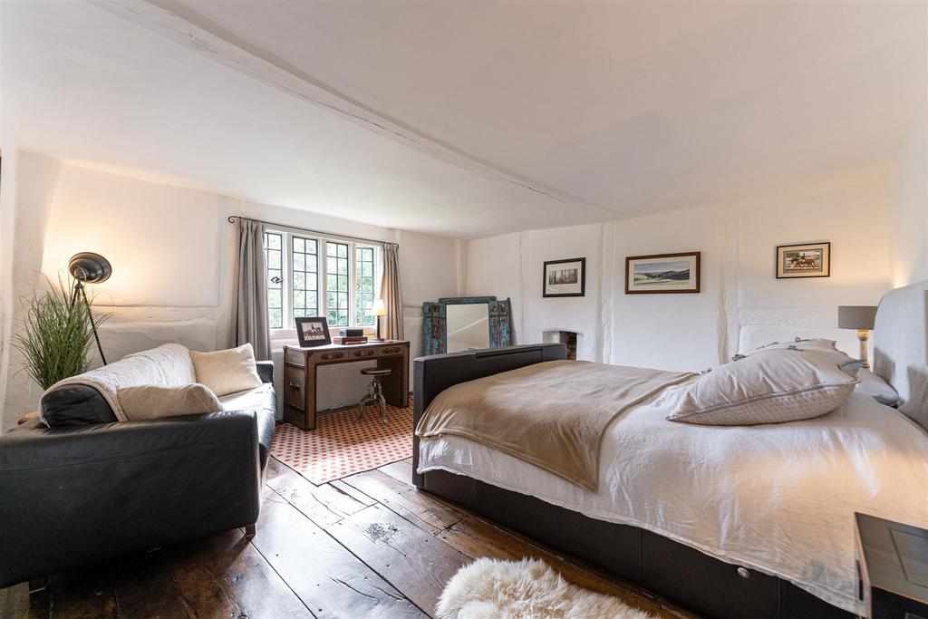 Bank Farm - by Ralph Media Group 01737.jpg