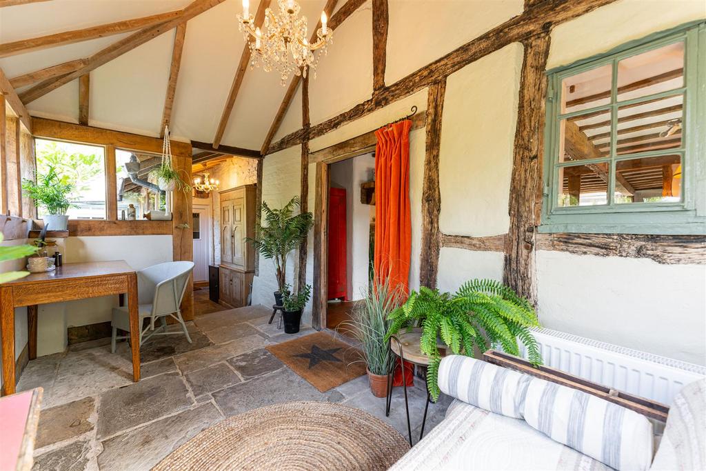 Bank Farm - by Ralph Media Group 01782.jpg