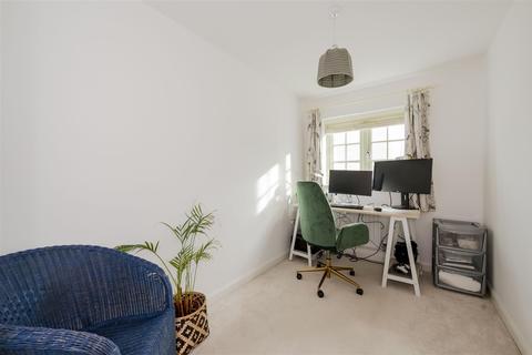 10 Valetta Way, Moreton-in-marsh, GL56 0FG