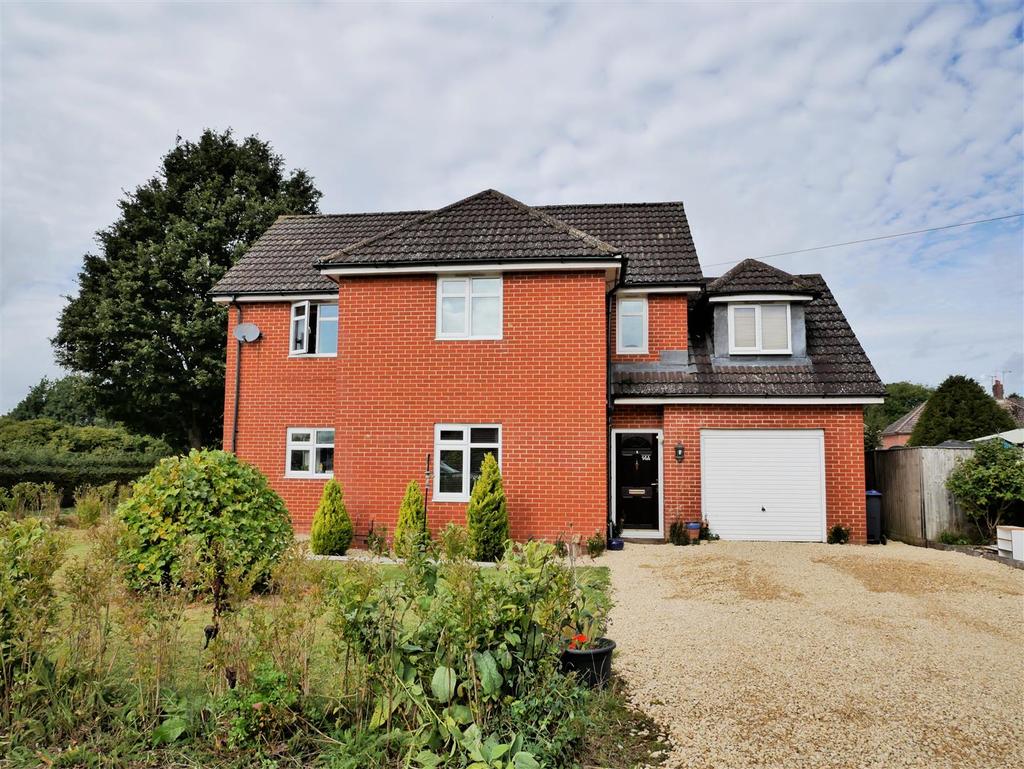 Windsor Road, Lower Compton, Calne 4 bed detached house for sale £475,000