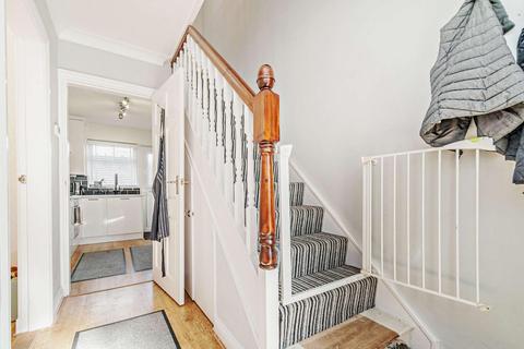 6 Durham Way, Harrogate, HG3 2TB
