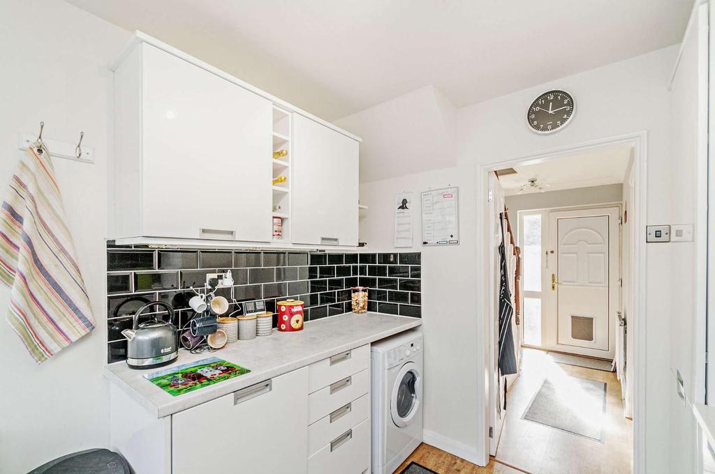 8522930-interior12-800.jpg