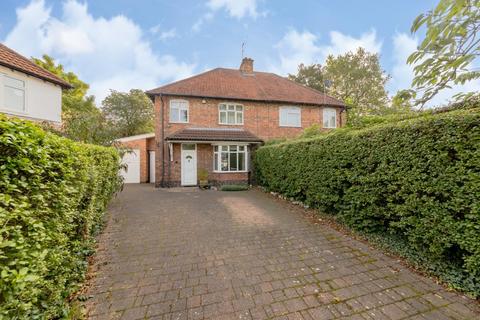 3 bedroom semi-detached house for sale - Parkland Drive, Oadby, Leicester