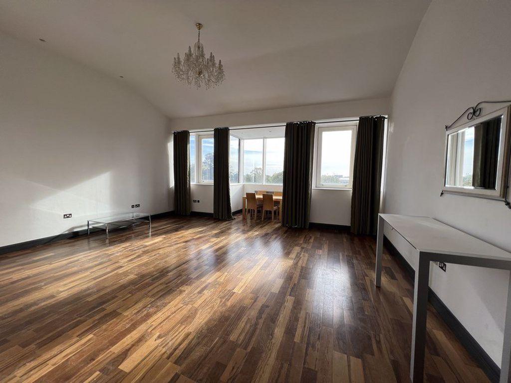 Shelton House, Peterborough 2 bed flat £1,150 pcm (£265 pw)