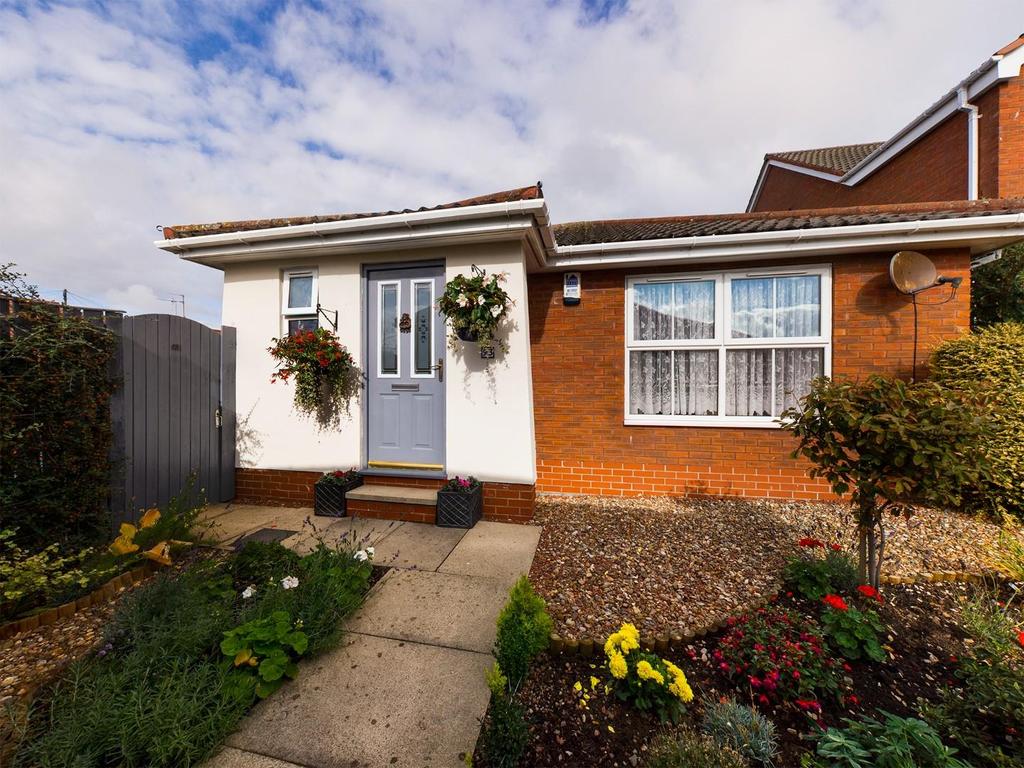 Aysgarth Rise, Bridlington 3 bed detached bungalow £285,000