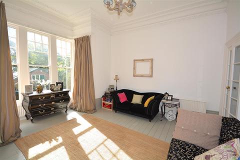 2 bedroom flat to rent - Thornhill Park, Sunderland