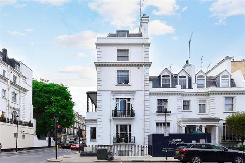 2 bedroom flat for sale, Walton Street, Knightsbridge SW3