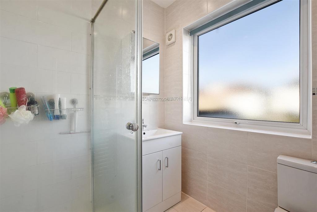 13-0221 GCWT - 9 Leigh Gdns - Shower -Original (6).