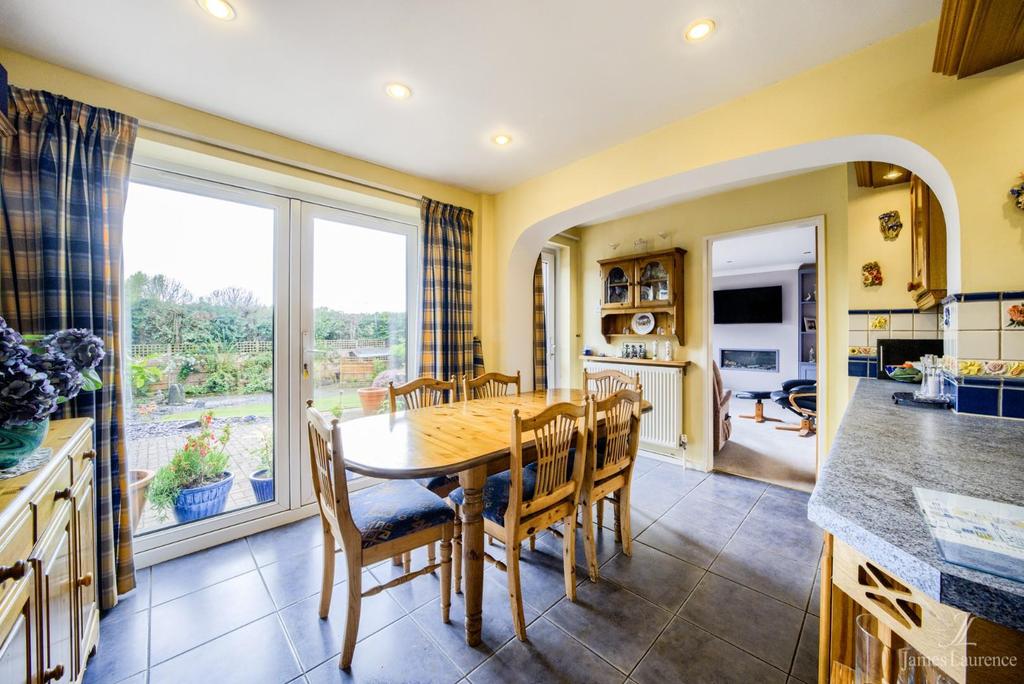 Dining Area 2