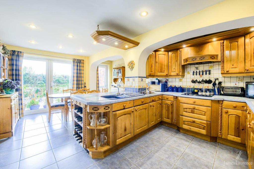 Open Plan Kitchen Dining Room
