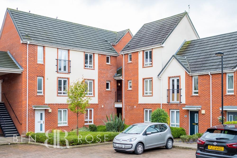 Ayrshire Close, Buckshaw Village... 2 bed apartment £99,995