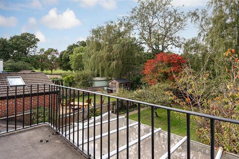 67 Hazon Way, Epsom, KT19 8HG