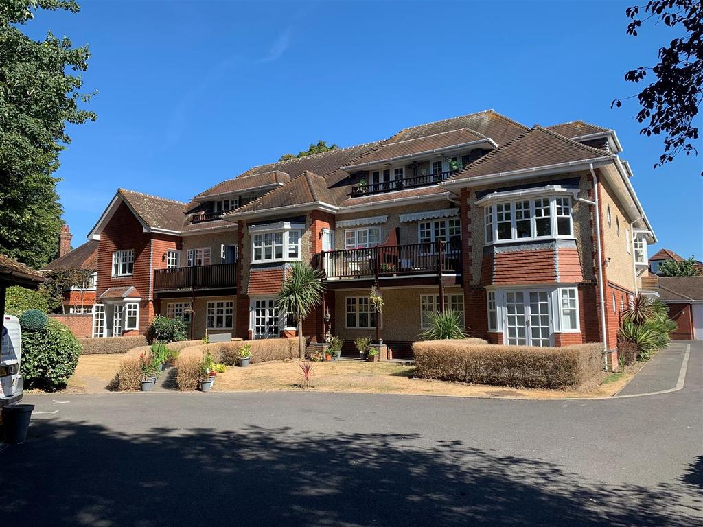 Evergreen Drive, Milton Road, Bournemouth 2 bed £310,000
