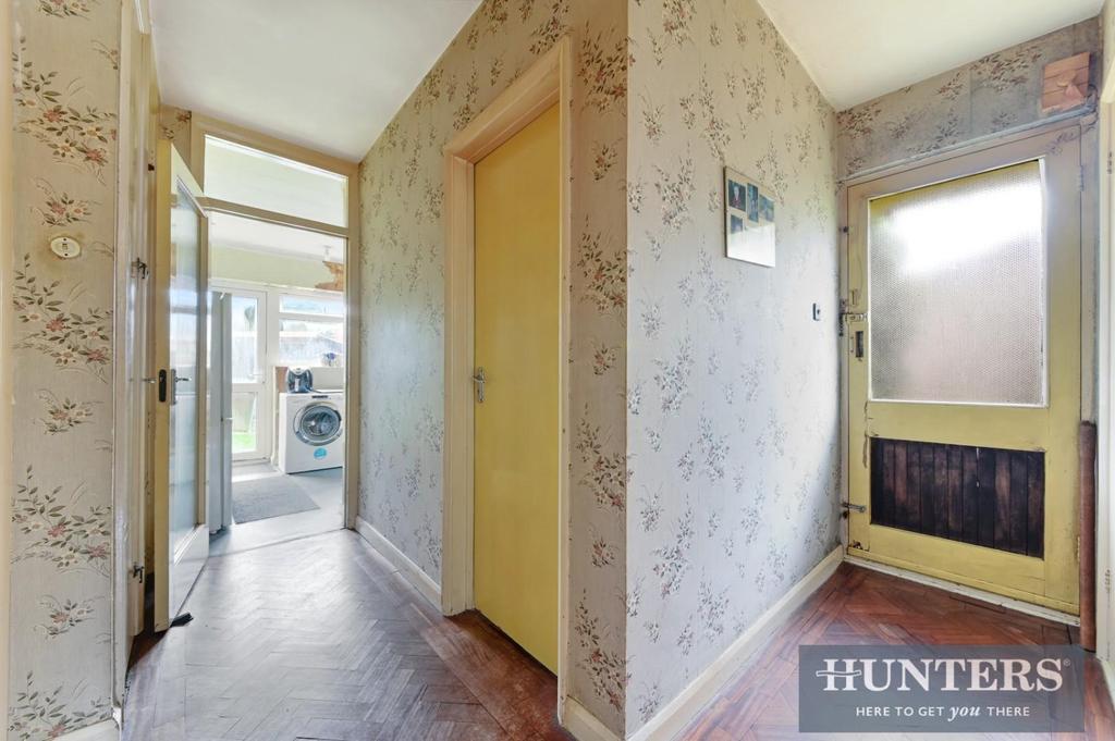 Shrewsbury Close, Surbiton 2 bed £350,000