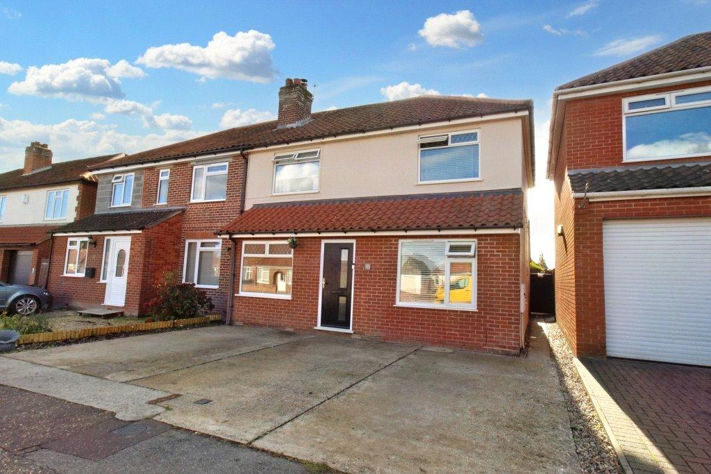 Woodland Road, Hellesdon, Norwich, Norfolk, NR6 4 bed semidetached