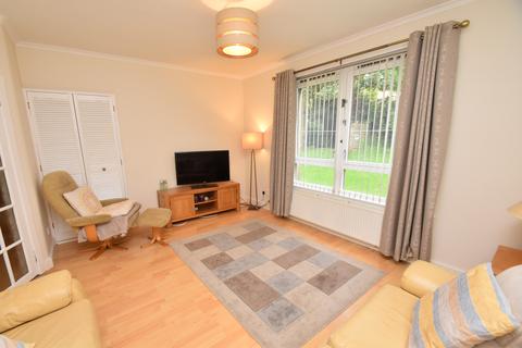 Flat 0/2, 18 Carnock Road, Glasgow, G53 5JJ