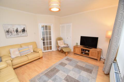 Flat 0/2, 18 Carnock Road, Glasgow, G53 5JJ