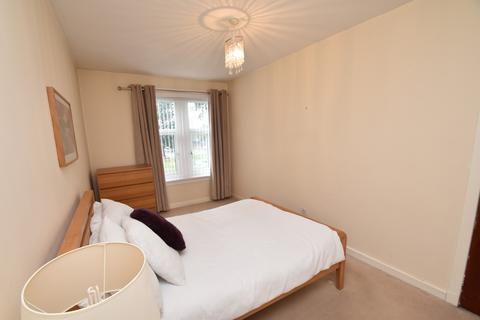 Flat 0/2, 18 Carnock Road, Glasgow, G53 5JJ
