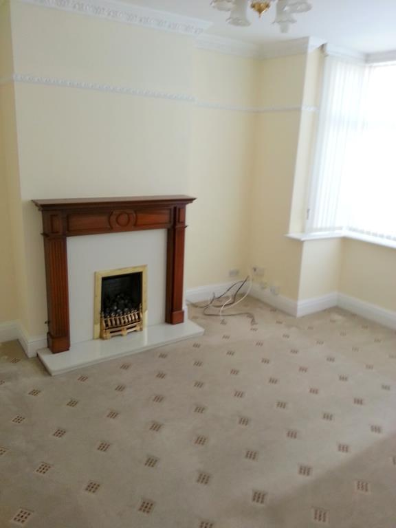 Broom Avenue, Rotherham, S60 3 bed semidetached house £650 pcm (£150 pw)