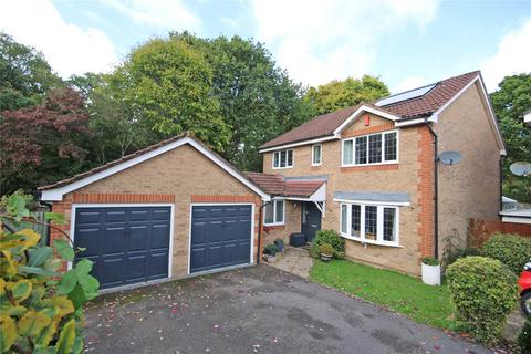 4 bedroom detached house for sale, Forest Oak Drive, New Milton, Hampshire, BH25