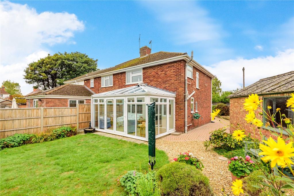 Coltham Road, Cheltenham, GL52 3 bed semidetached house £350,000