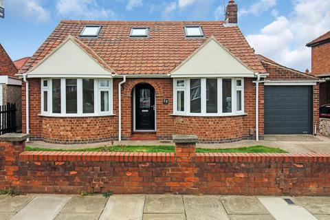 4 bedroom detached bungalow to rent - Almsford Drive, York YO26 5NR