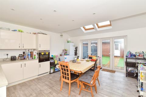 4 bedroom townhouse for sale, Normandy Road, Fareham, Hampshire