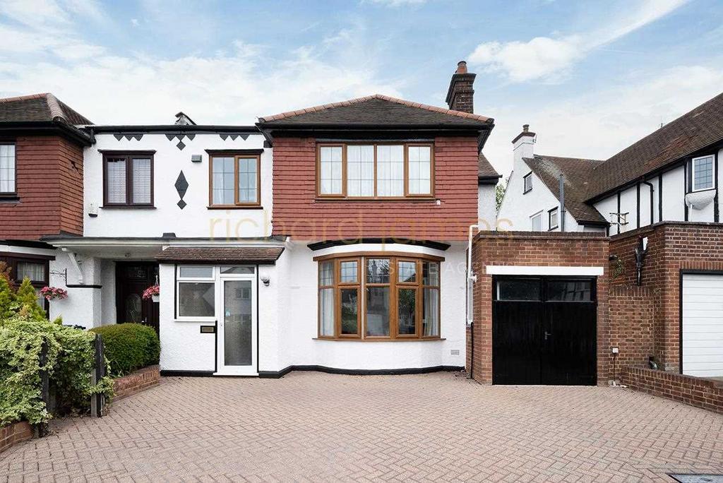 Lyndhurst Avenue, Mill Hll 4 bed semidetached house for sale £899,950