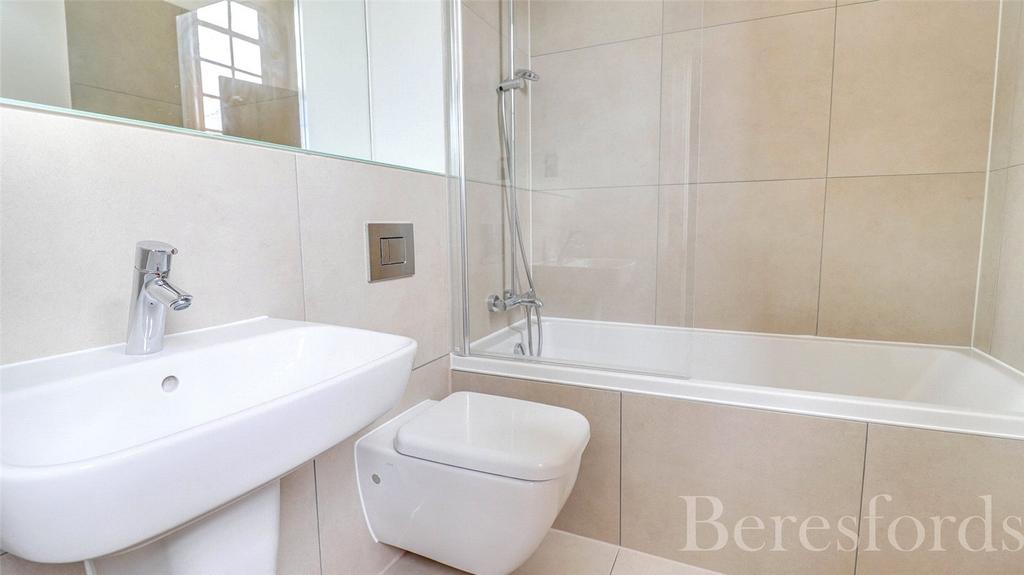 En Suite Bathroom