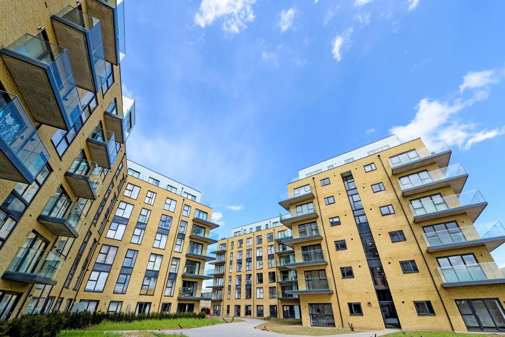 The Duke, Langley Square, Dartford DA1 2 bed apartment £1,560 pcm (£