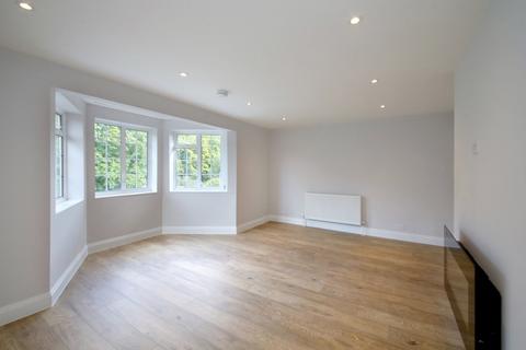 7, Wilton Hollow Amersham Road, Beaconsfield, HP9 2EJ
