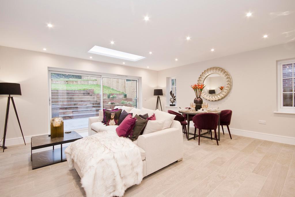 Homefield Mews, Plot 2, Homefield Road, Chorleywood, Hertfordshire 3