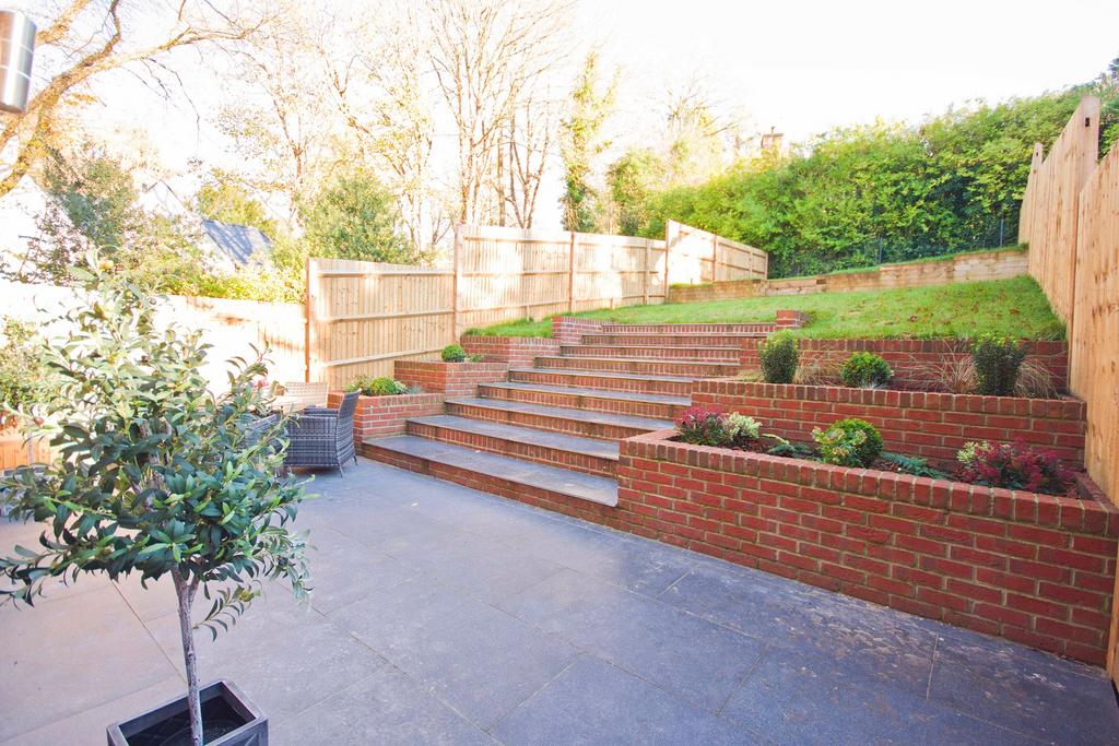 3 Homefield Mews, Homefield Road... 3 bed house £1,175,000