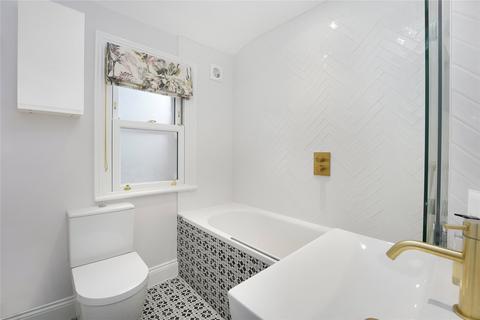 45 Bucharest Road, London, SW18 3AS