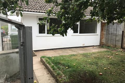 2 bedroom bungalow to rent - Cleave Close, Exeter, EX6