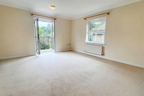 2 bedroom flat for sale, Chandlers Ford