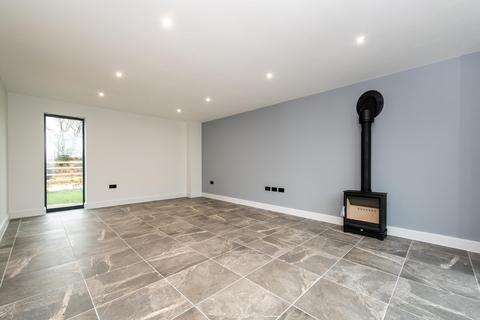 3 bedroom barn conversion for sale, Birdingbury Road, Frankton, Rugby, Warwickshire, CV23