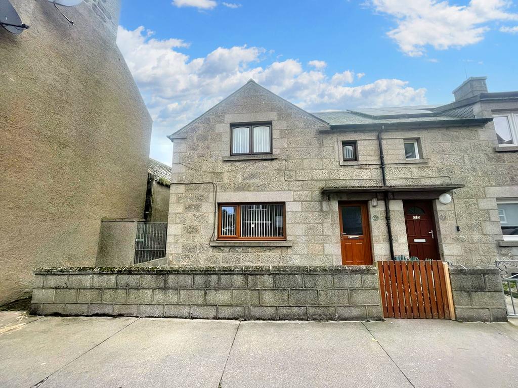 School Street, Fraserburgh AB43 2 bed terraced house to rent £850 pcm