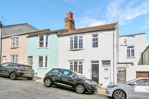 3 bedroom terraced house for sale - Terminus Street, Brighton, BN1