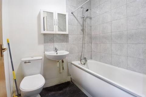 1 bedroom flat to rent, Turner Close, Wembley HA0