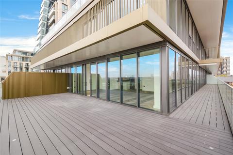 4 bedroom flat to rent, Merino Gardens, London