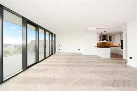 4 bedroom flat to rent, Merino Gardens, London
