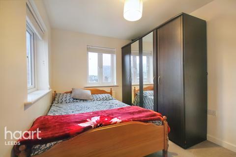 22 Blencarn Drive, Seacroft, Leeds, LS14 6ZF