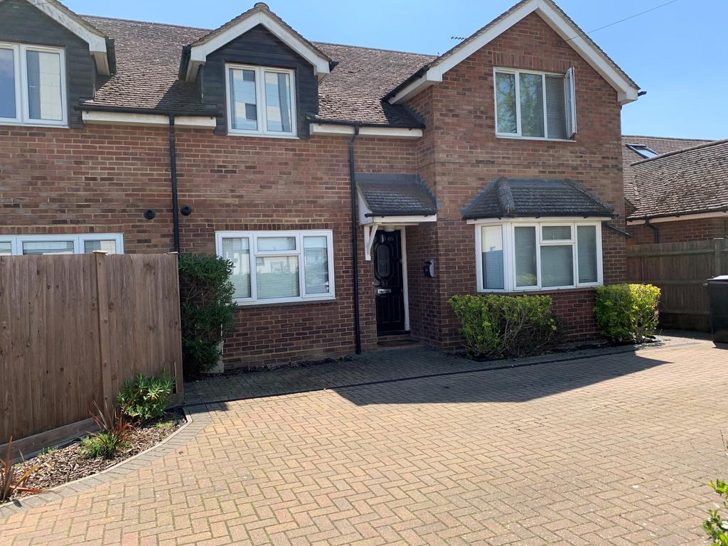 Hitchin Road, Arlesey SG15 1 bed in a house share to rent £450 pcm (£