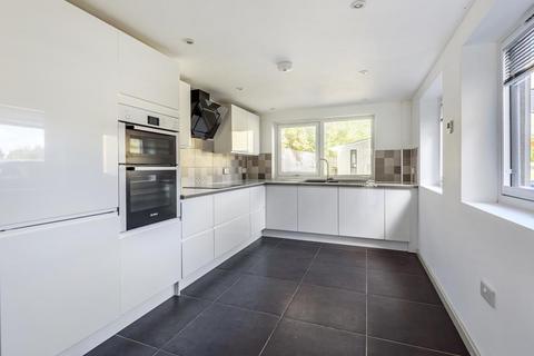 3 bedroom detached house to rent, Kidlington,  Oxfordshire,  OX5