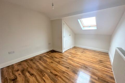 2 bedroom apartment to rent - Springfield Road, Blackpool FY1